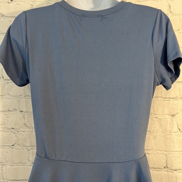 EUC so cute shoe addict top - Picture 5 of 5